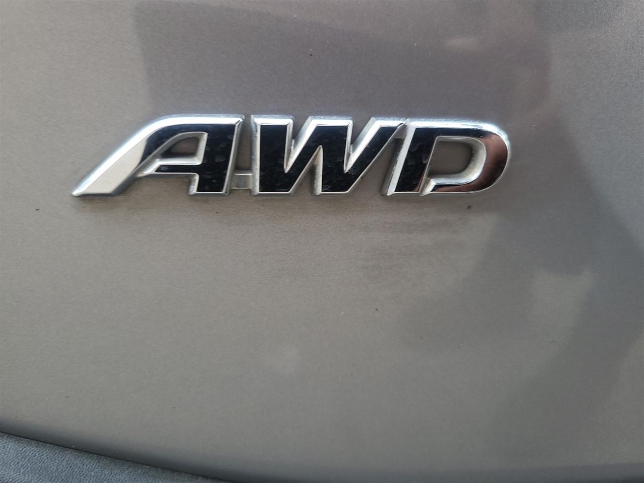 Toyota RAV4 Hybrid XLE 2022