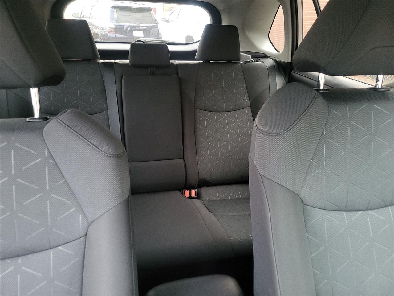 Toyota RAV4 Hybrid XLE 2022