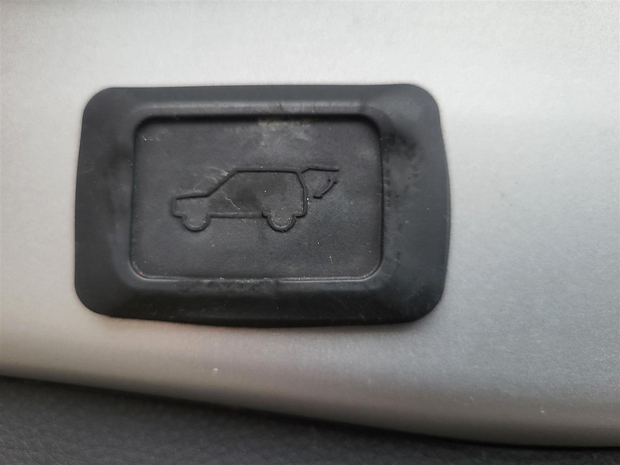 Toyota RAV4 Hybrid XLE 2022