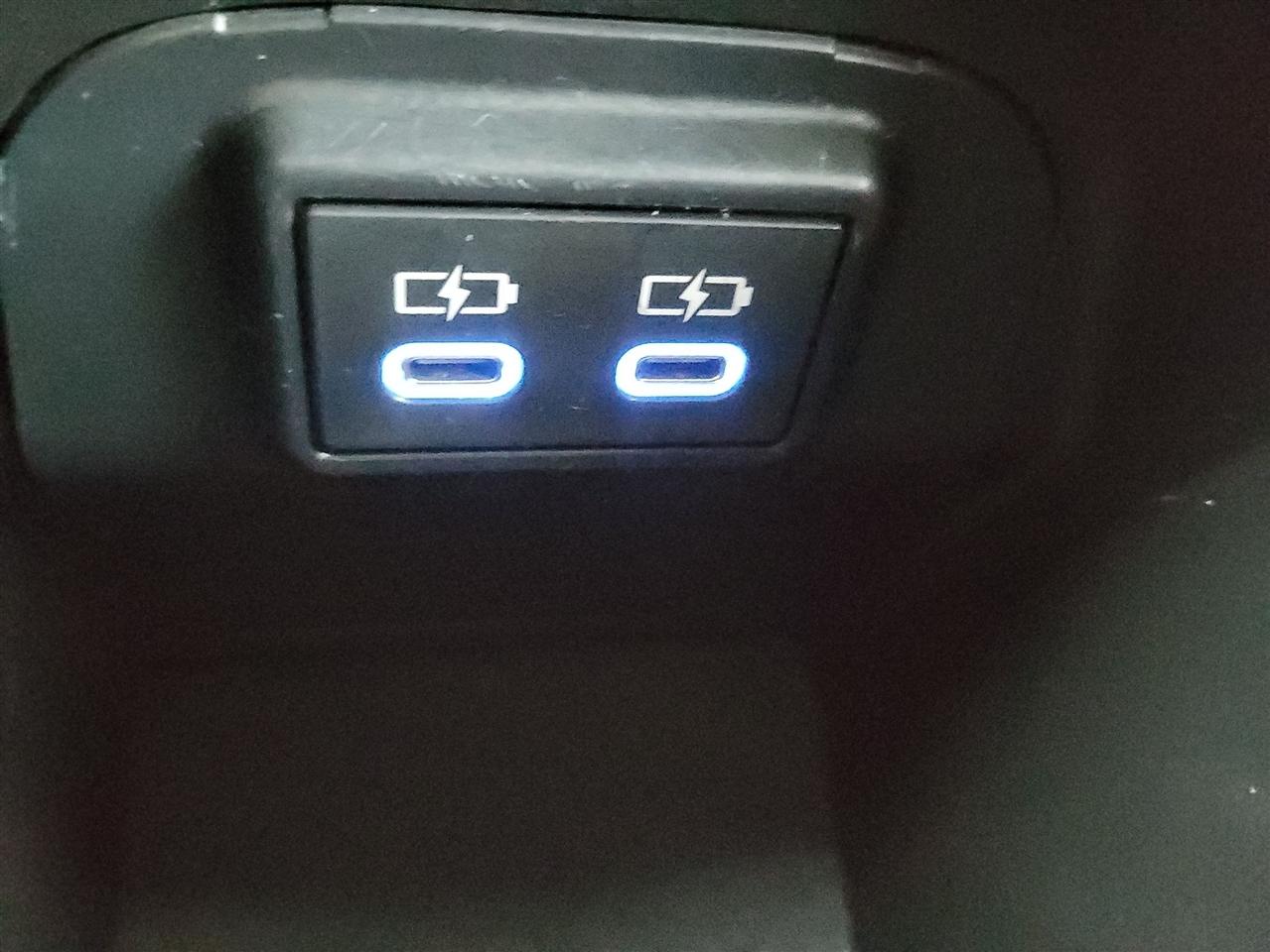 Toyota RAV4 Hybrid XLE 2022