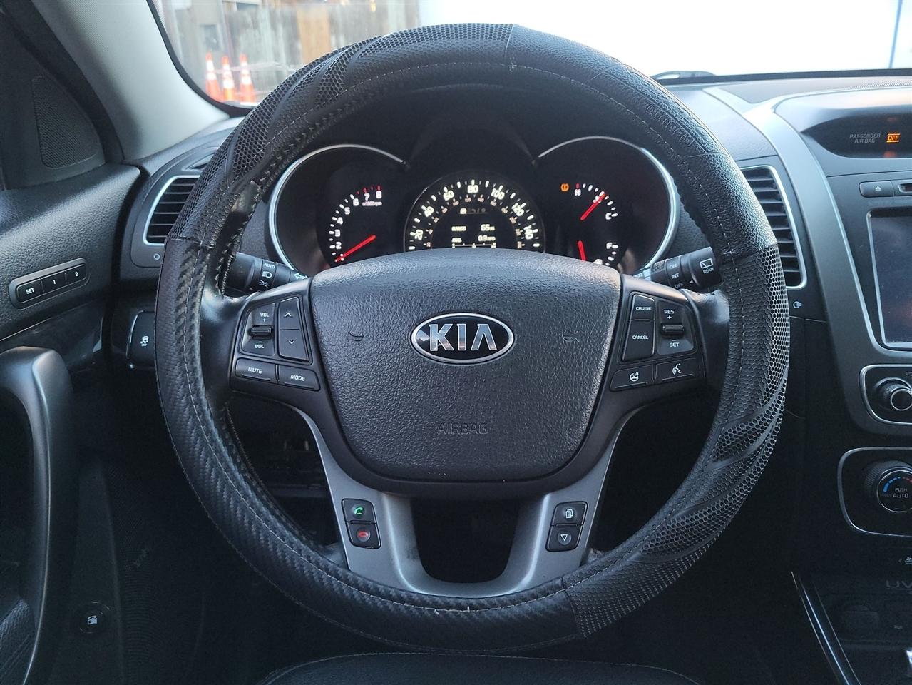Kia Sorento SX V6 FWD 2014