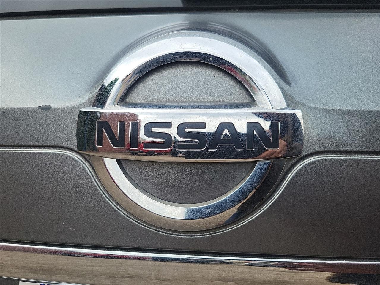 Nissan Rogue SV FWD 2016