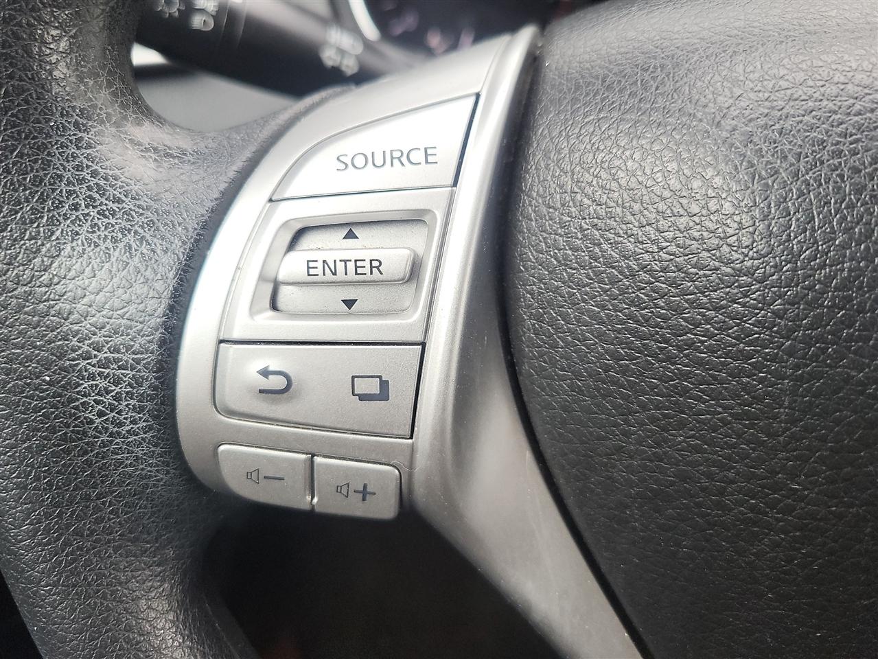 Nissan Rogue SV FWD 2016