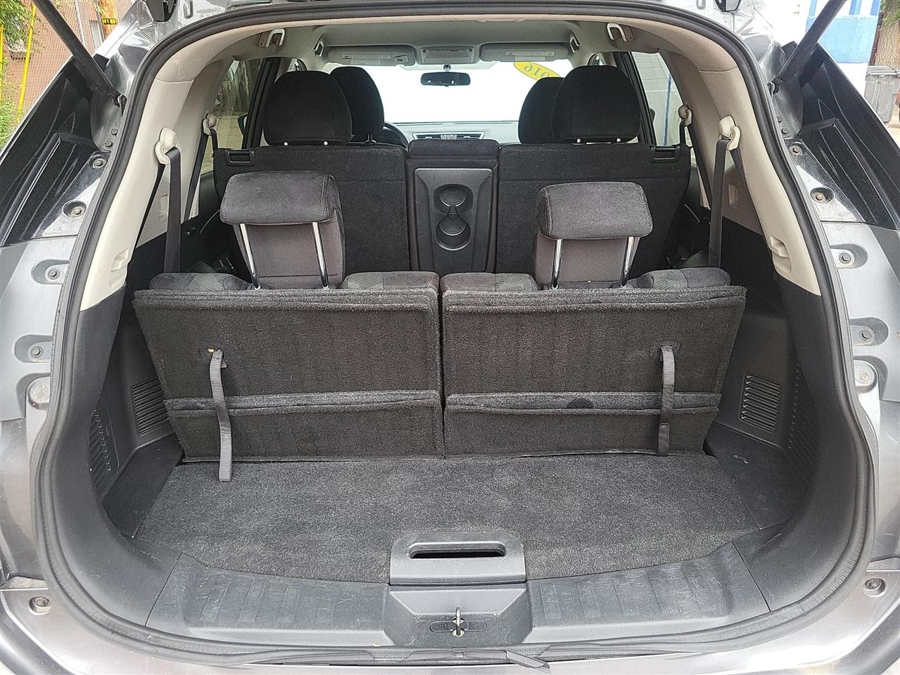 Nissan Rogue SV FWD 2016