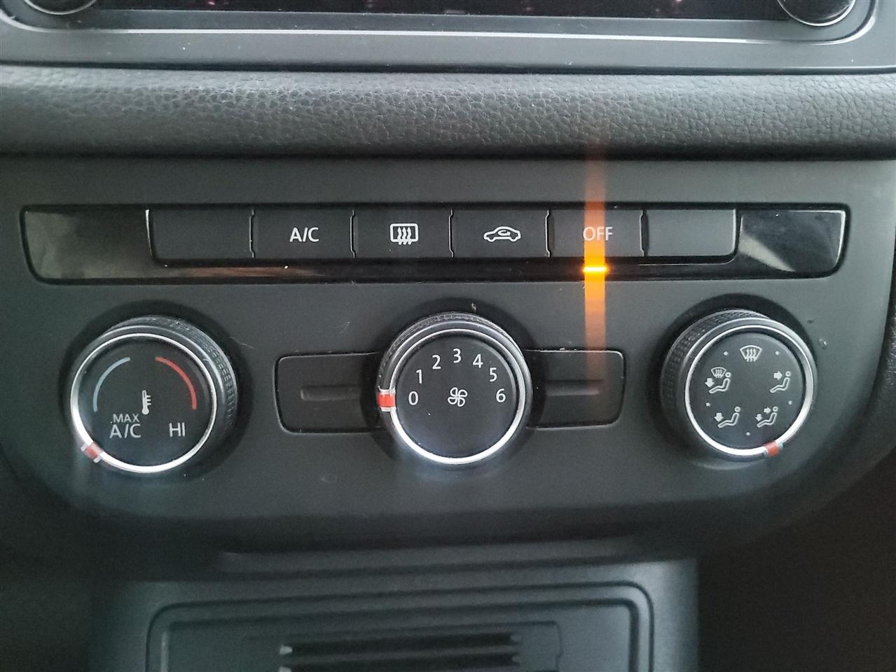 Volkswagen Tiguan S 2017