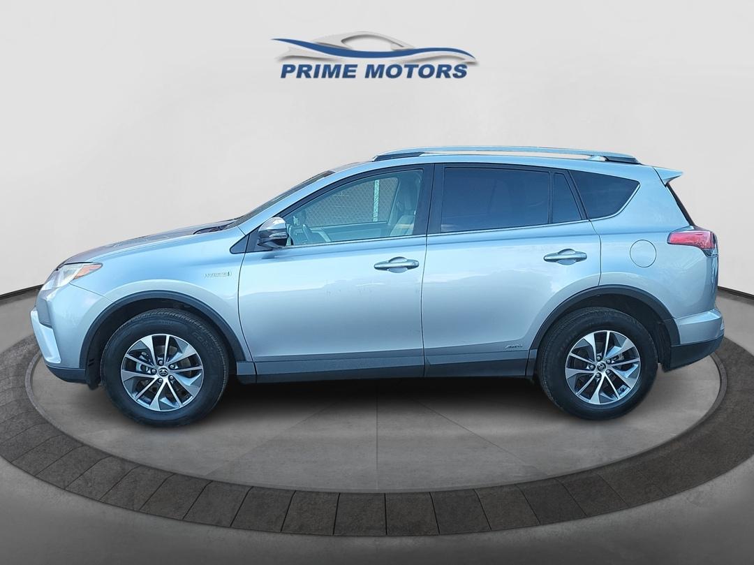 2018 Toyota RAV4 Hybrid LE