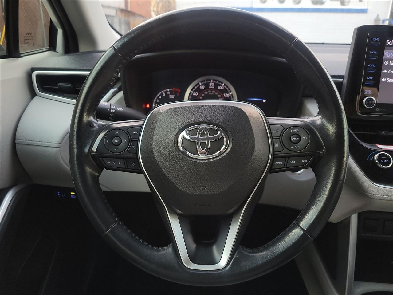 Toyota Corolla Cross LE AWD 2022