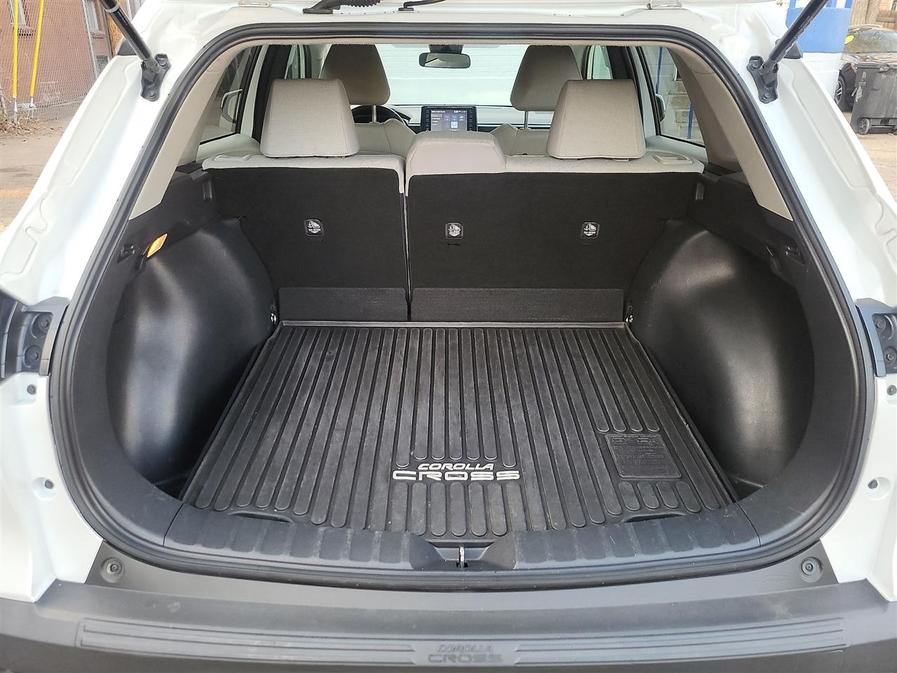 Toyota Corolla Cross LE AWD 2022