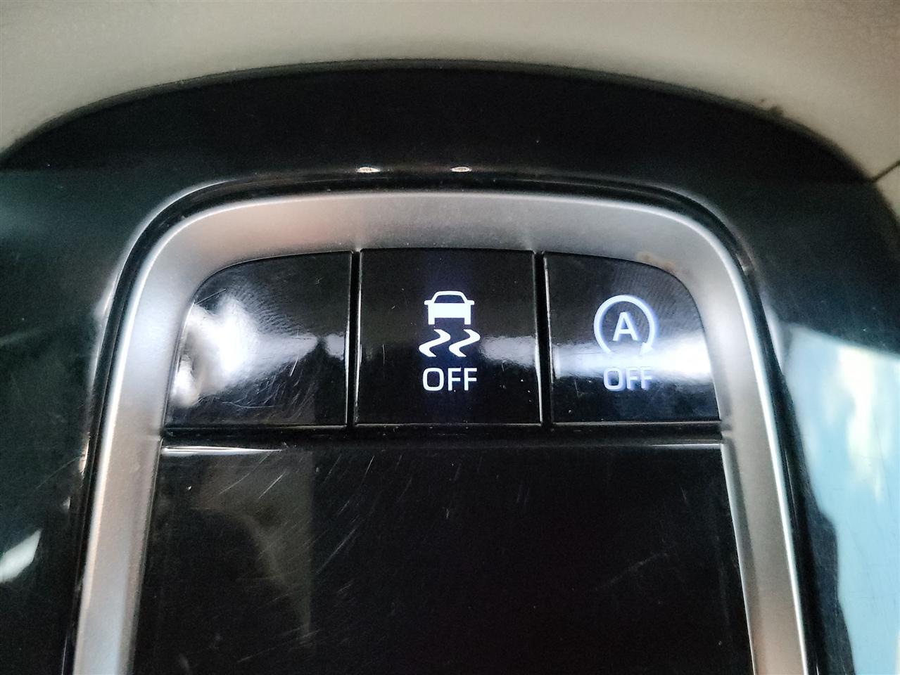 Toyota Corolla Cross LE AWD 2022