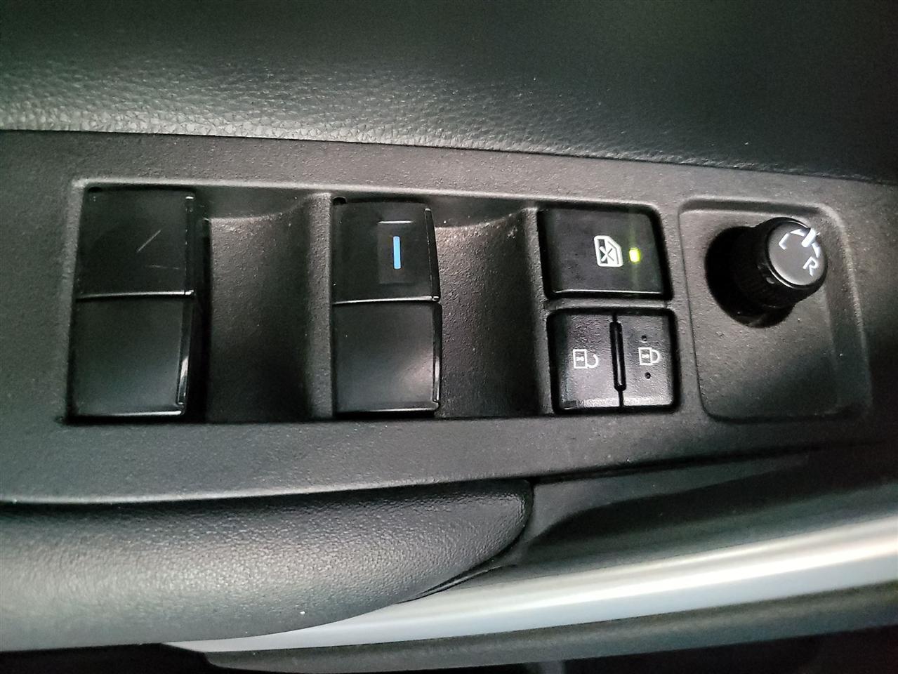 Toyota Corolla Cross LE AWD 2022