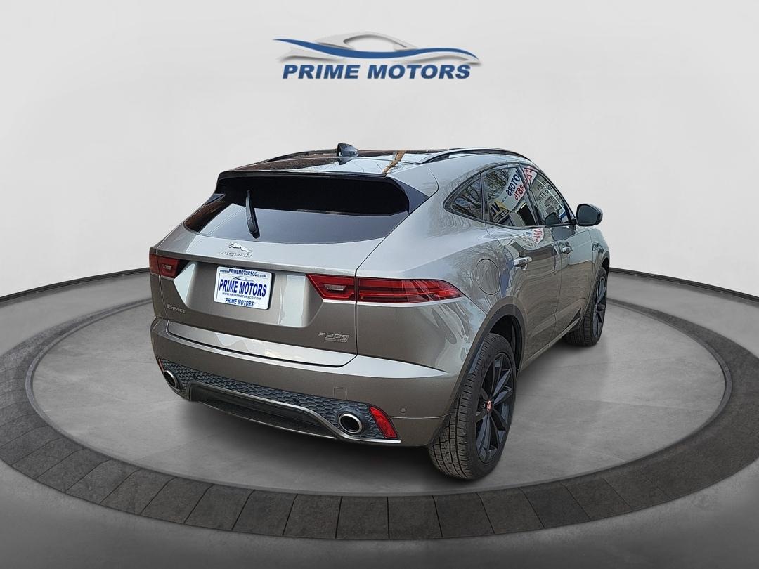 Jaguar E-Pace R-Dynamic SE 2019