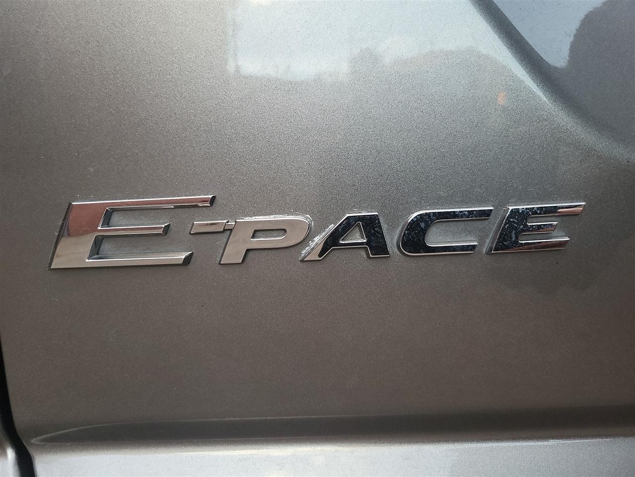 Jaguar E-Pace R-Dynamic SE 2019