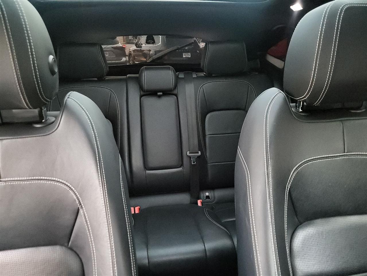 Jaguar E-Pace R-Dynamic SE 2019