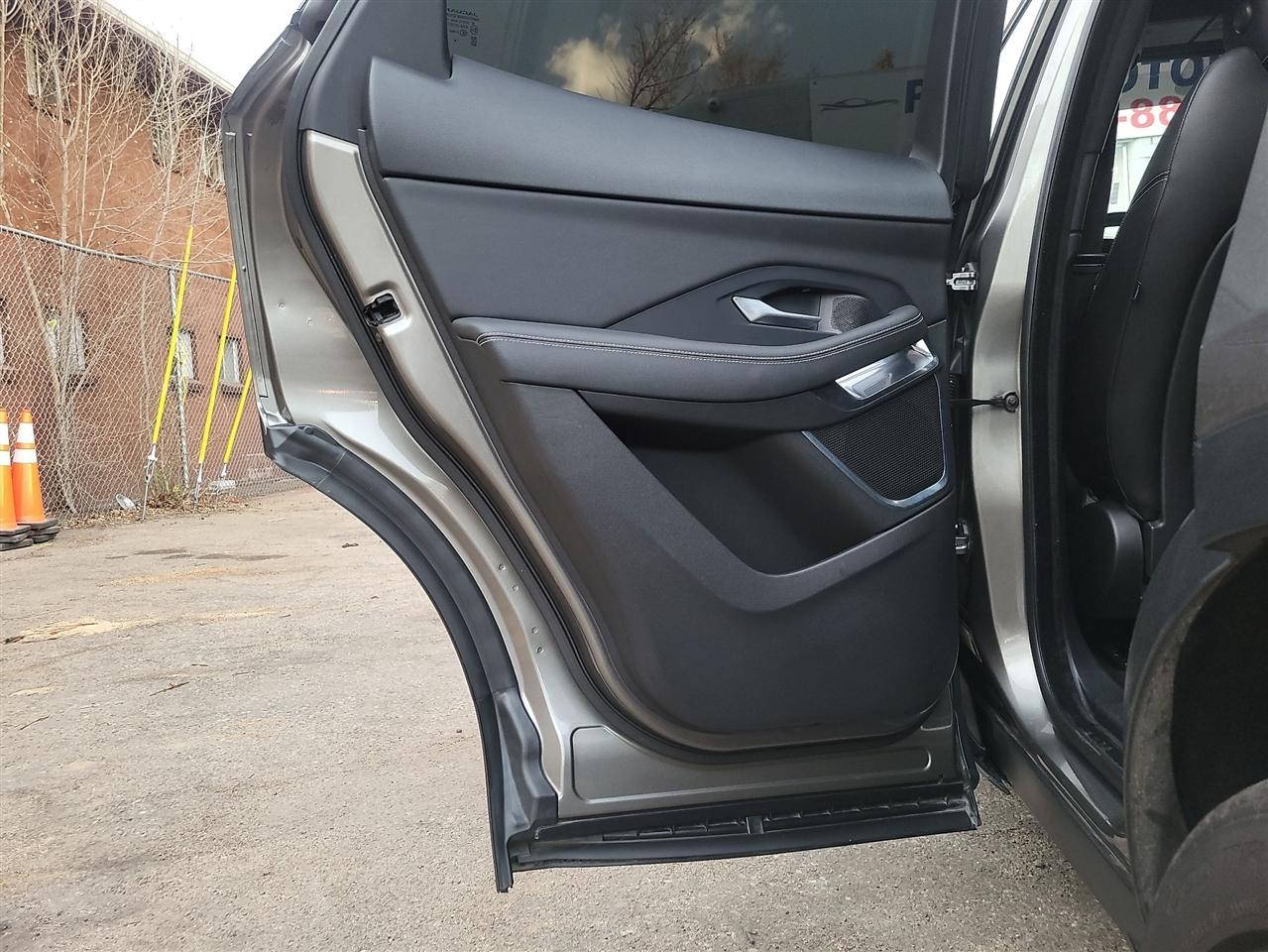 Jaguar E-Pace R-Dynamic SE 2019