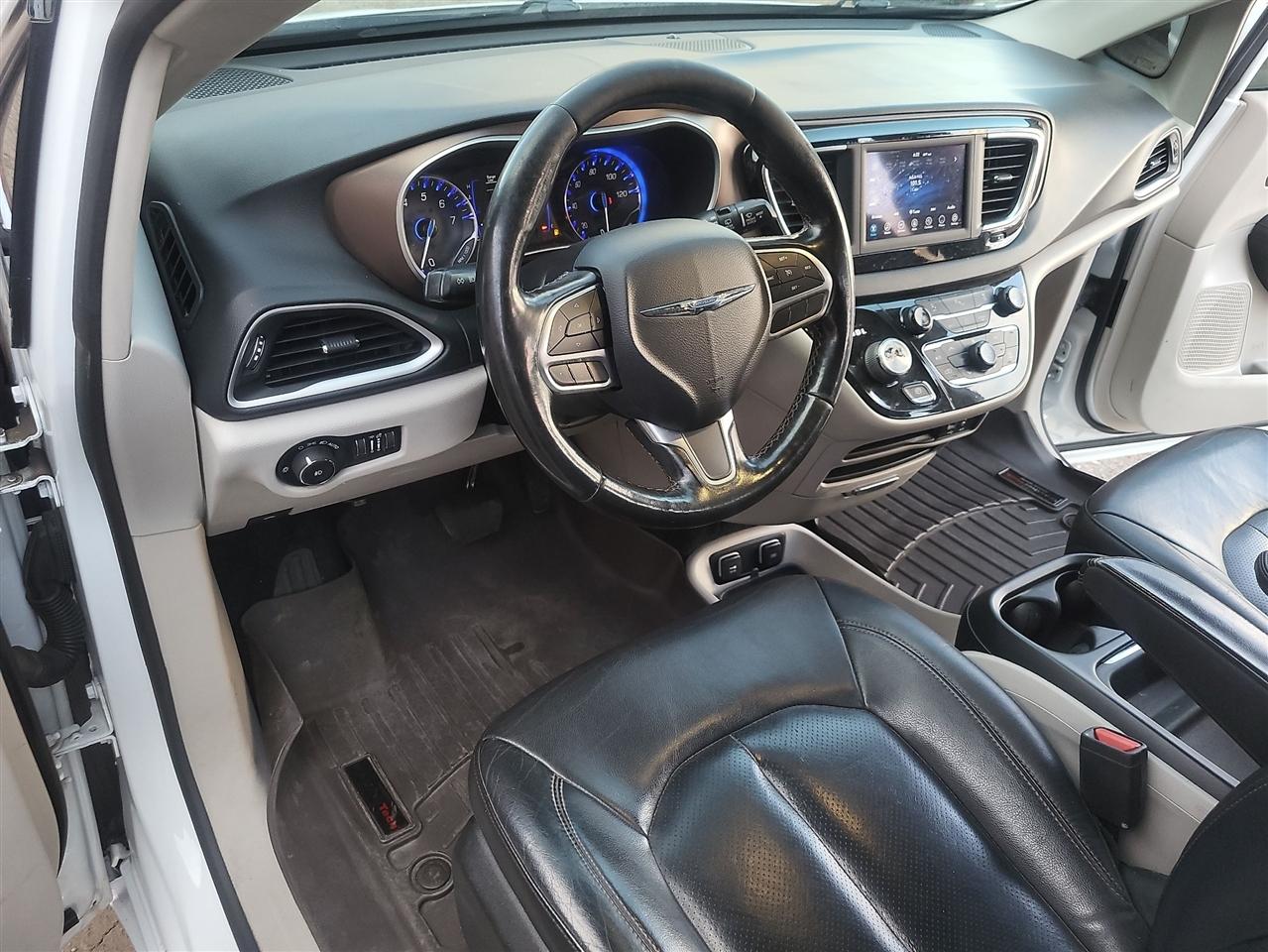 Chrysler Pacifica  2019