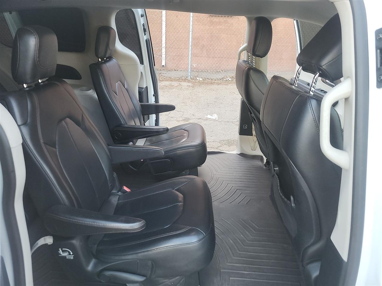 Chrysler Pacifica  2019