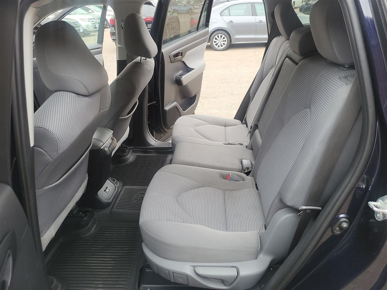 Toyota Highlander L AWD V6 2020