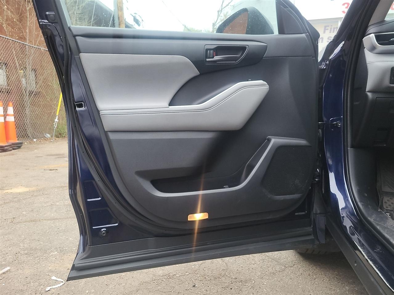 Toyota Highlander L AWD V6 2020