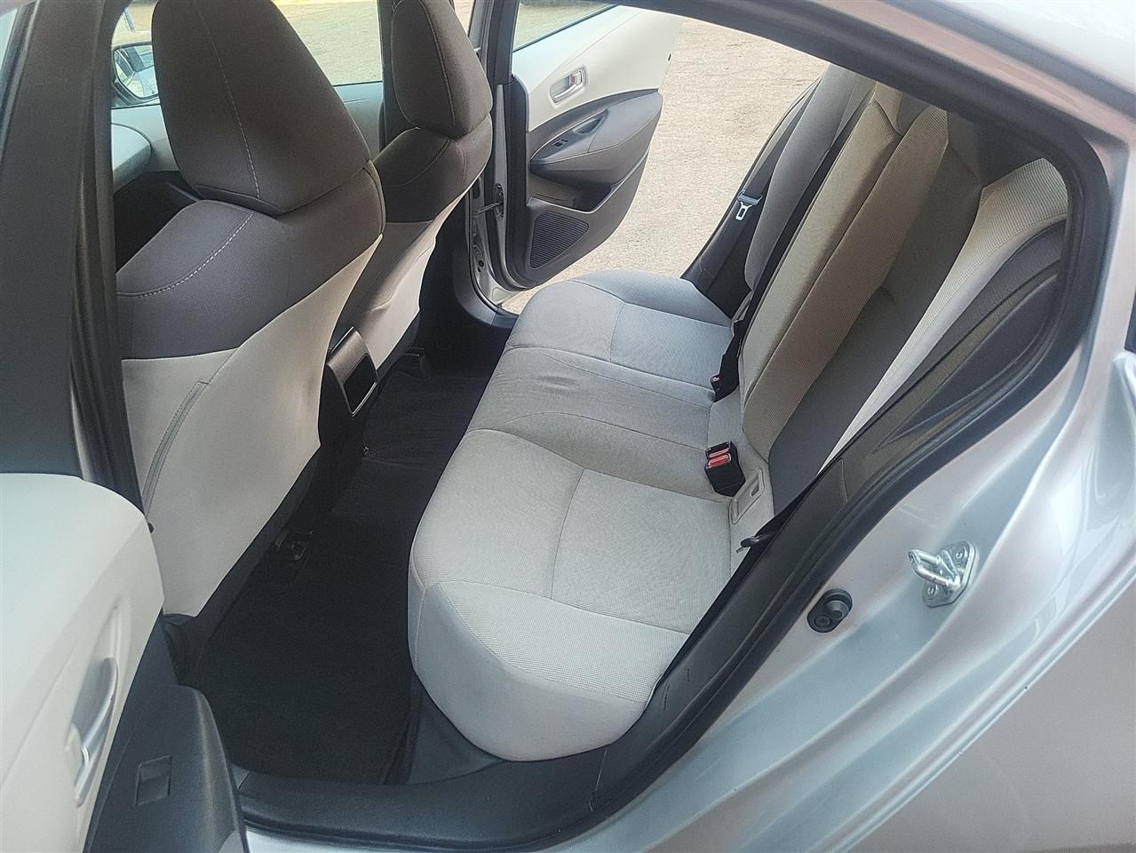 Toyota Corolla LE 2021