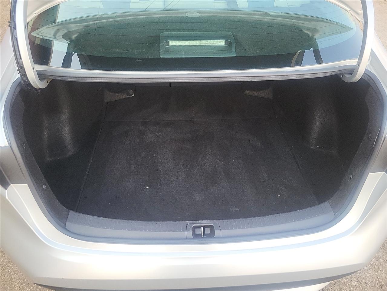 Toyota Corolla LE 2021