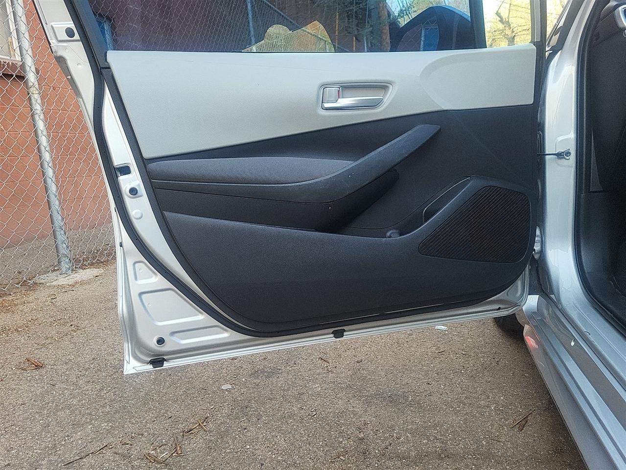 Toyota Corolla LE 2021