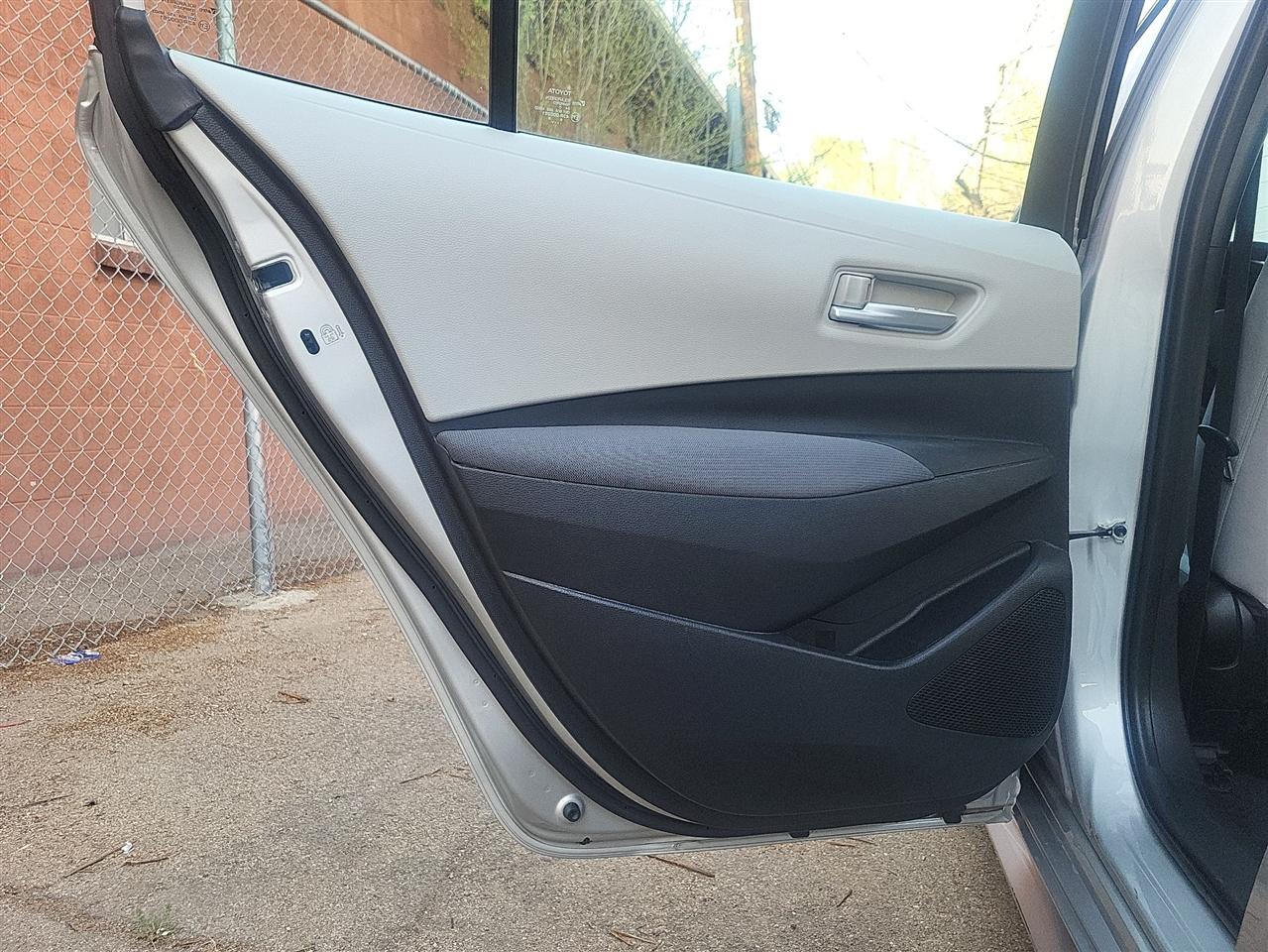 Toyota Corolla LE 2021