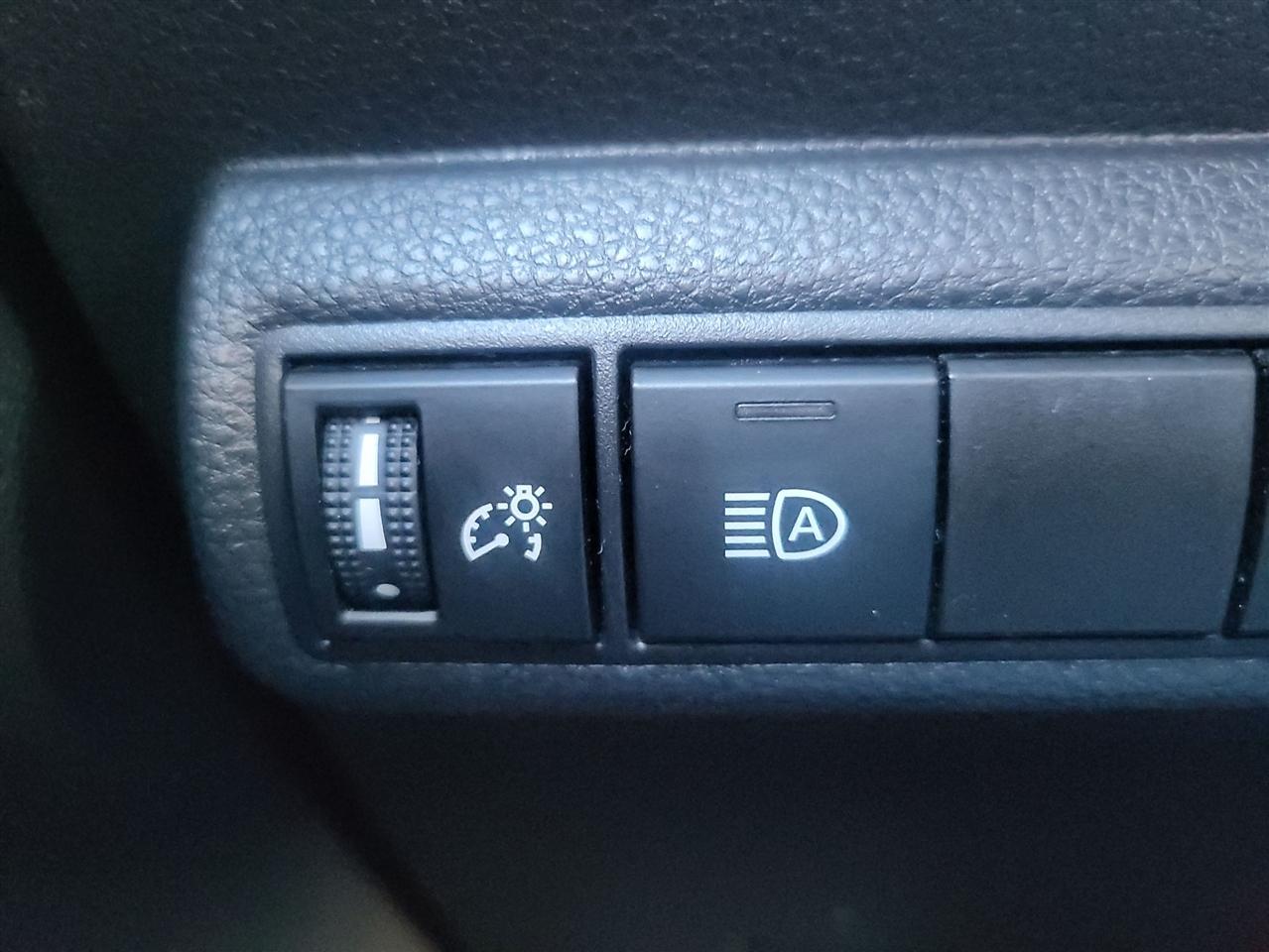 Toyota Corolla LE 2021