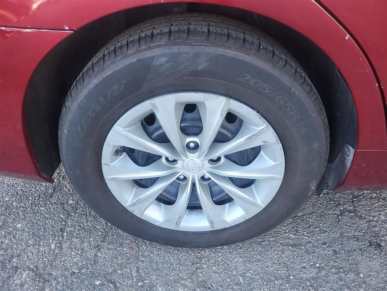 Toyota Camry LE 2017
