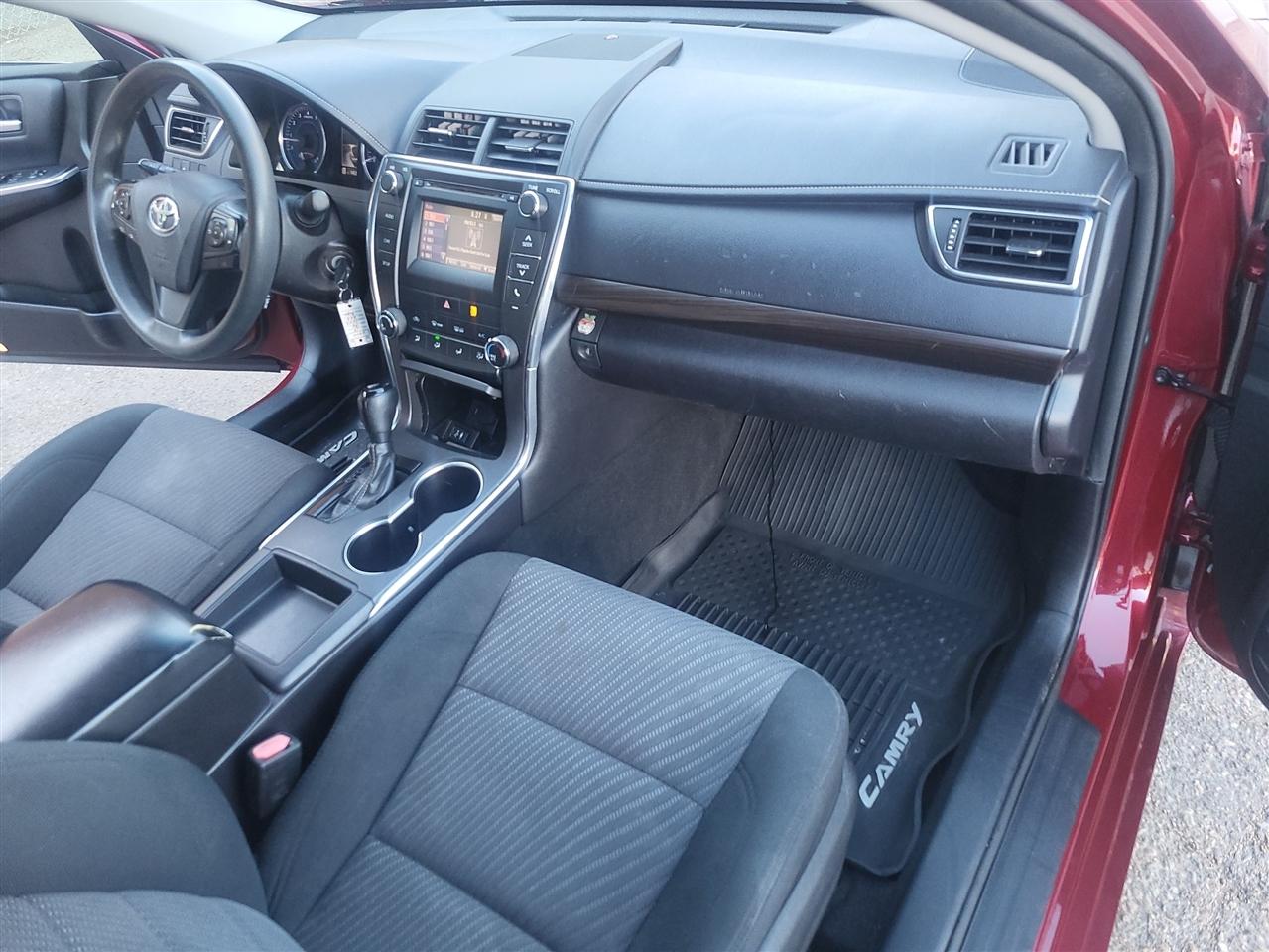 Toyota Camry LE 2017