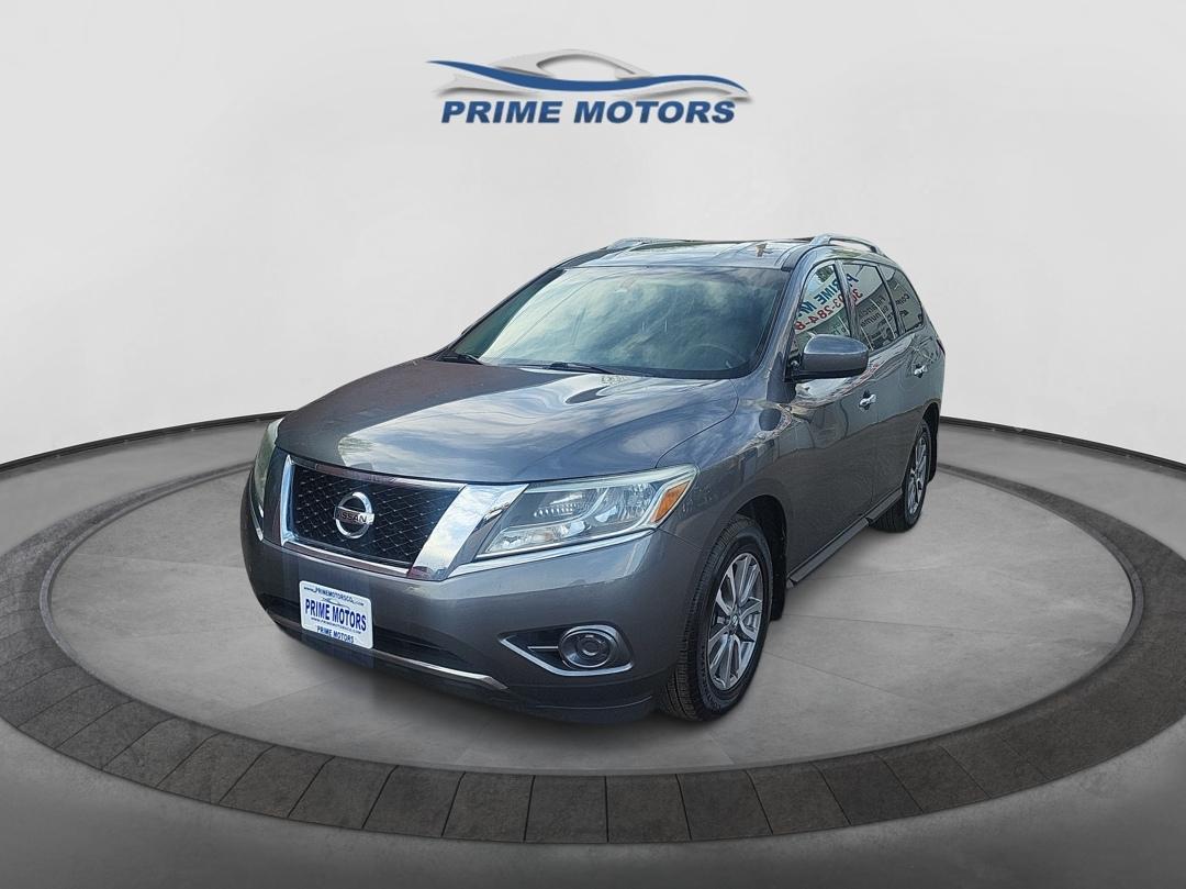 Nissan Pathfinder SV 4WD 2016