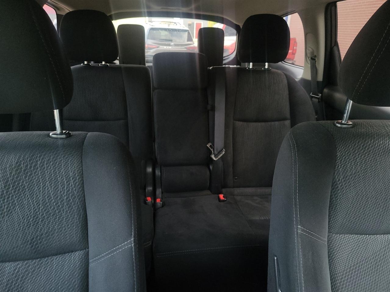 Nissan Pathfinder SV 4WD 2016