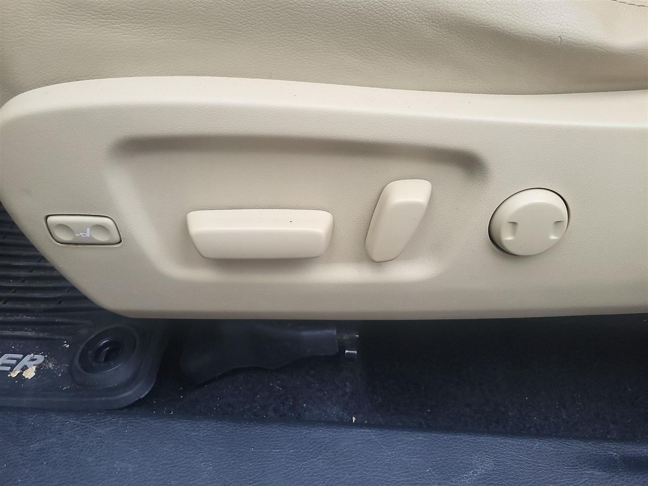 Toyota Highlander Limited AWD V6 2015