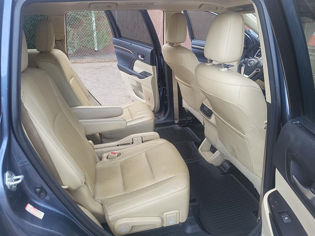 Toyota Highlander Limited AWD V6 2015