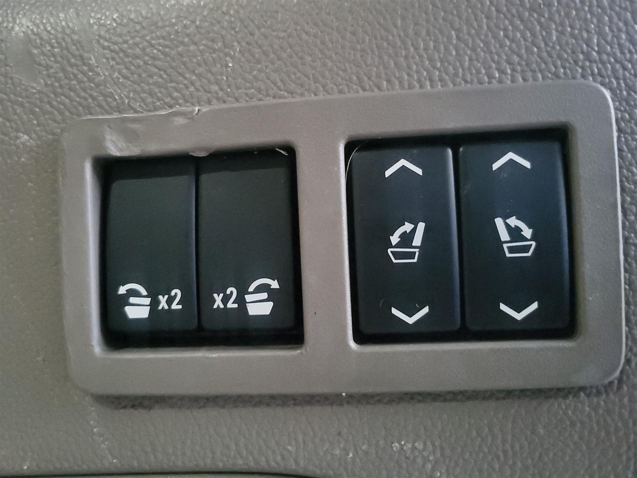 Chevrolet Suburban photo 47