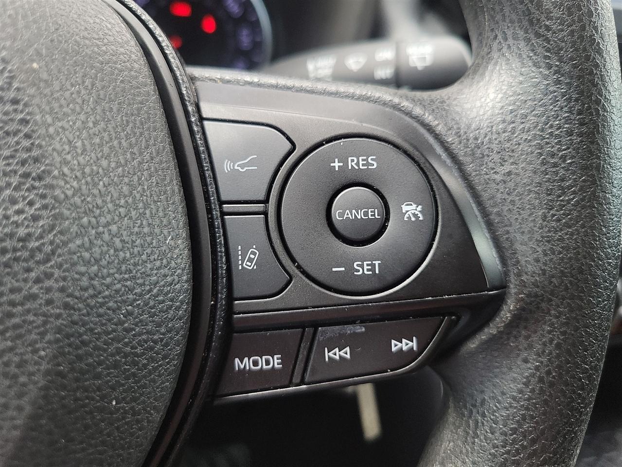 Toyota RAV4 LE 2019