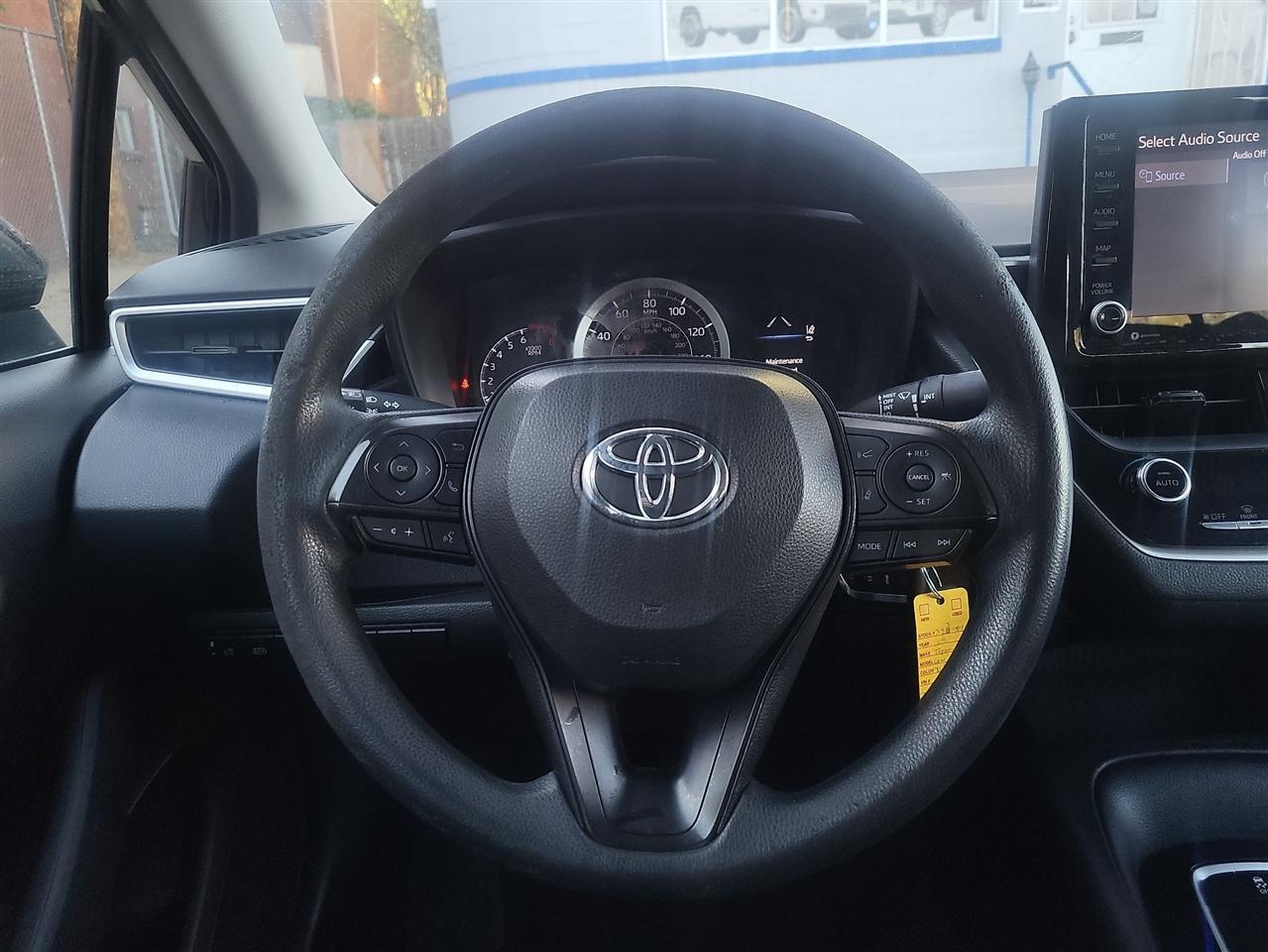 Toyota Corolla LE 2022