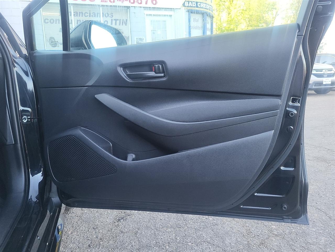 Toyota Corolla LE 2022