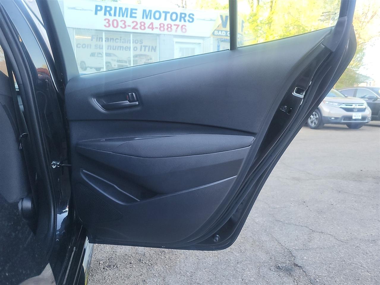 Toyota Corolla LE 2022