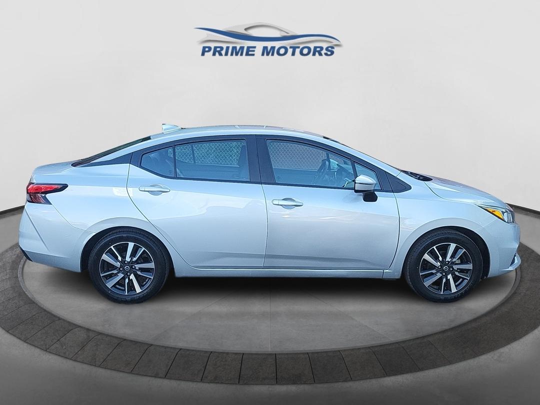 Nissan Versa SV 2021