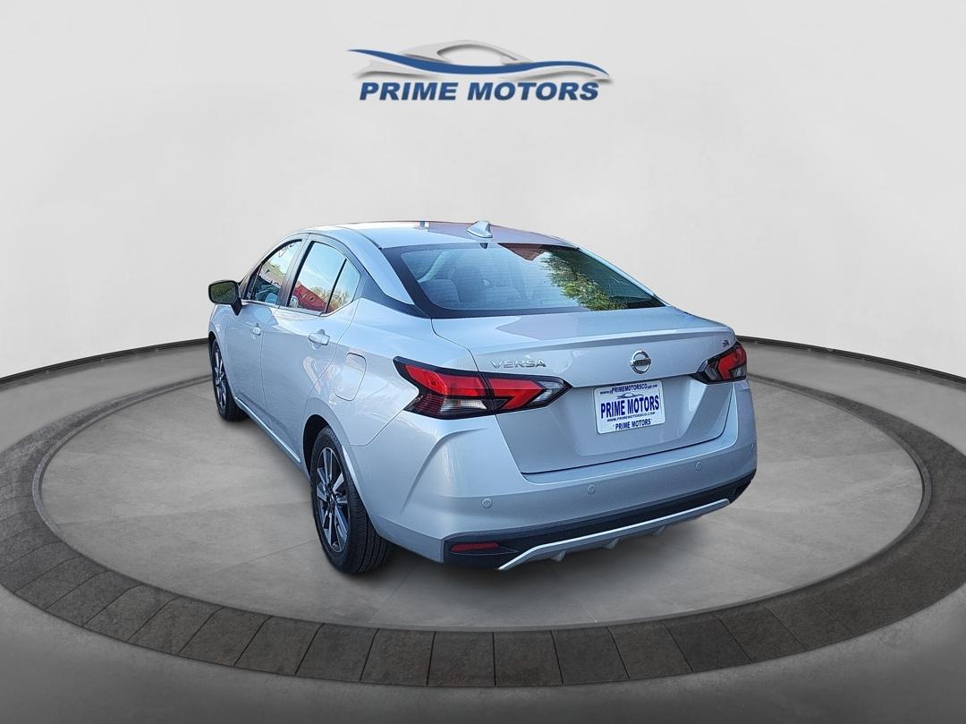 Nissan Versa SV 2021