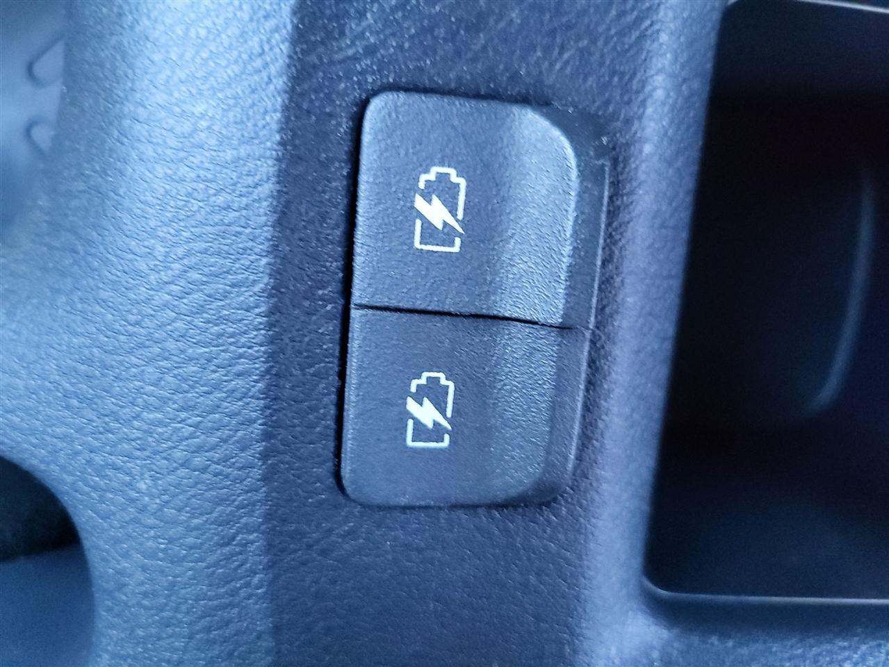 Nissan Versa SV 2021