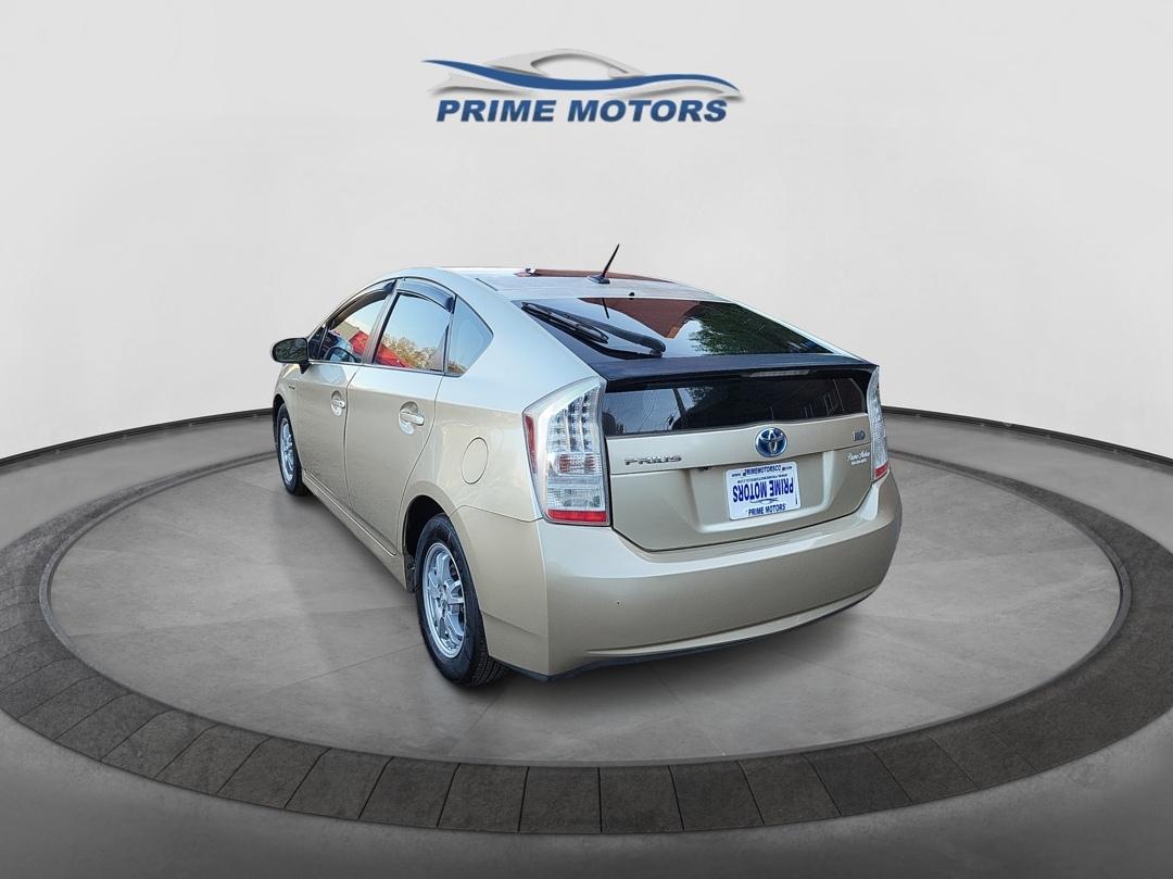Toyota Prius Prius V 2010