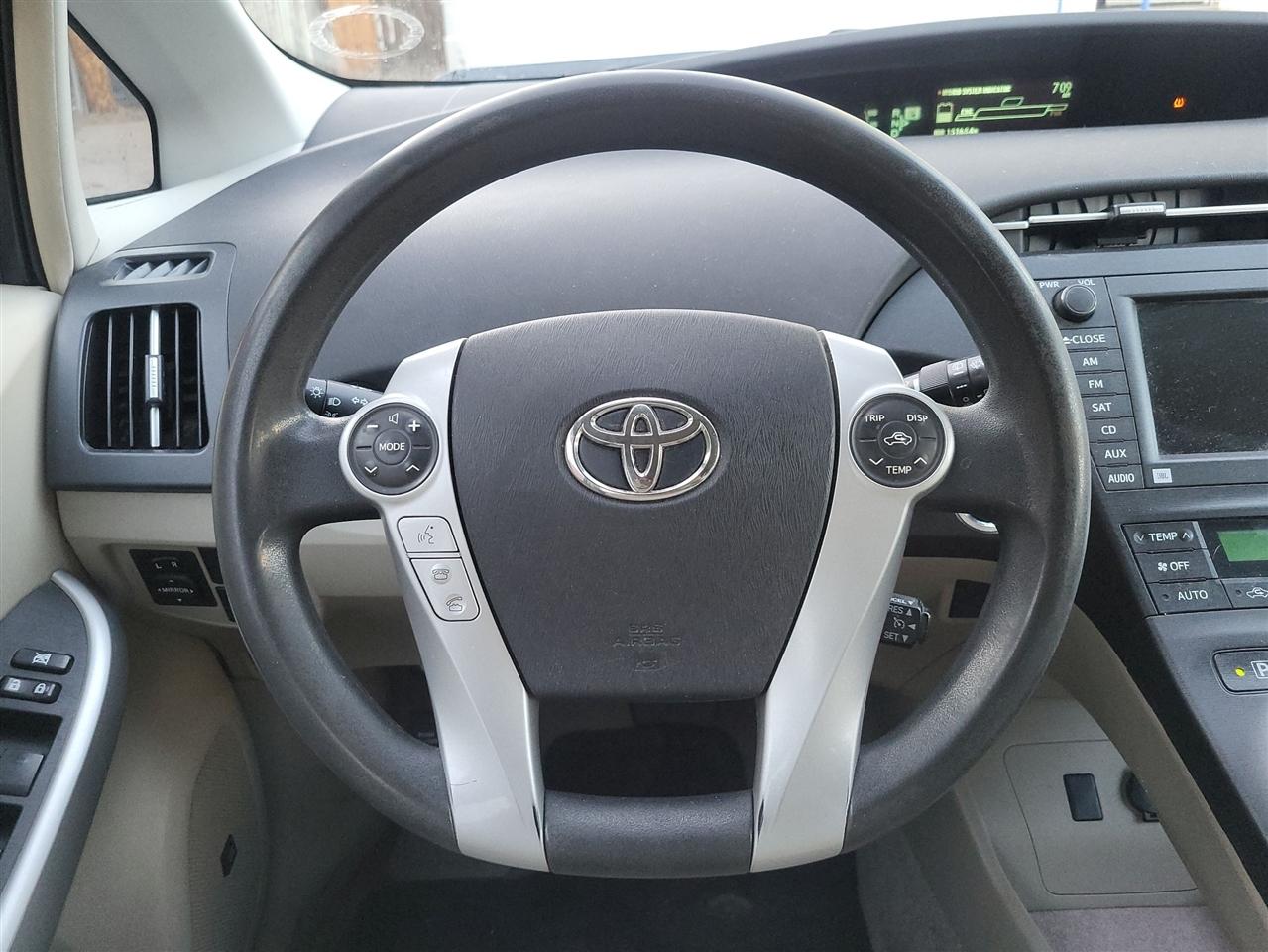 Toyota Prius Prius V 2010