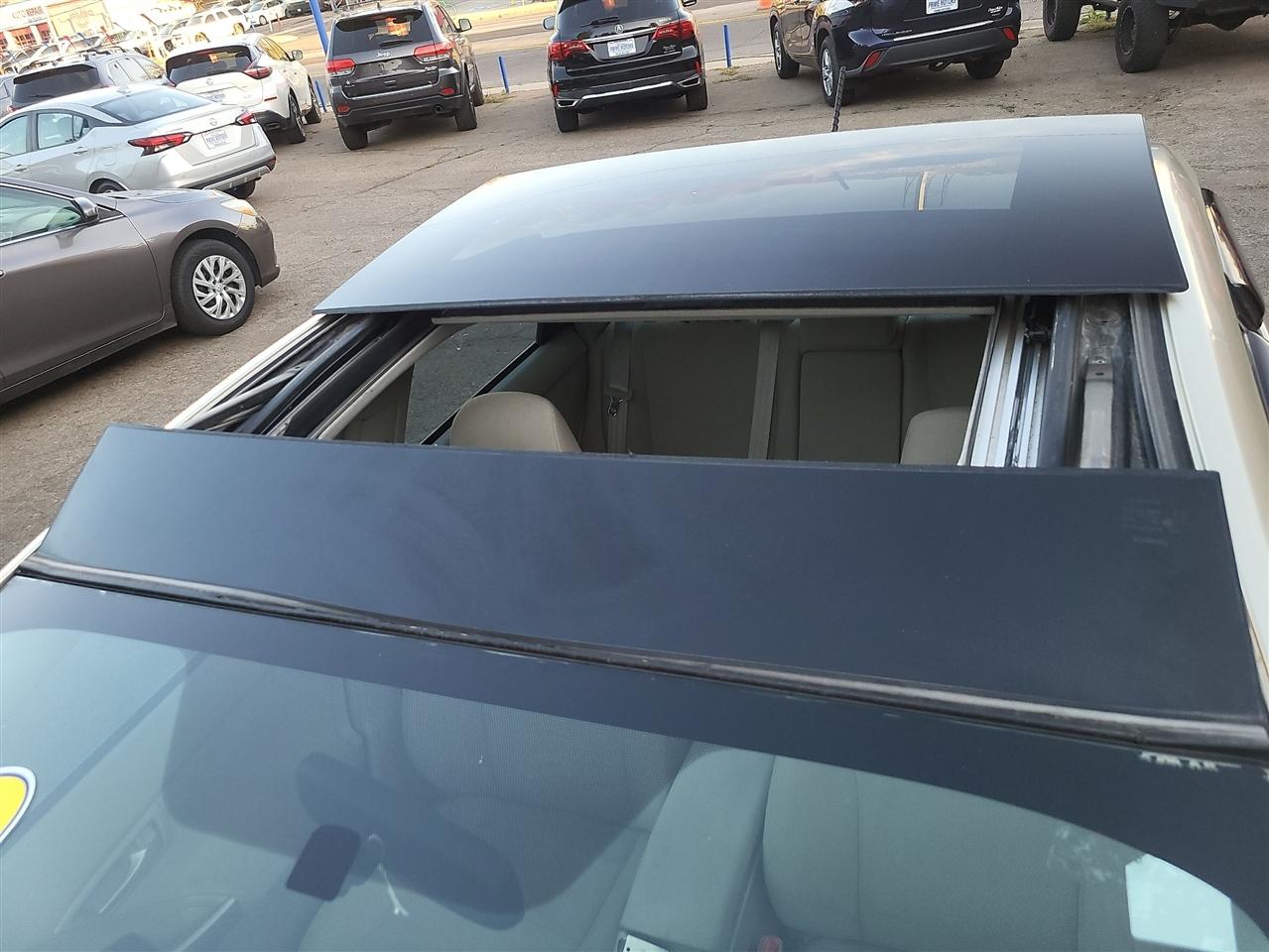 Toyota Prius Prius V 2010