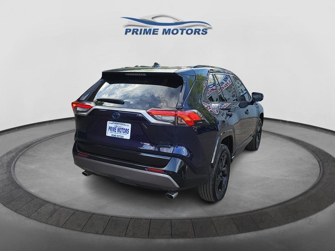 Toyota RAV4 Hybrid XSE AWD 2021