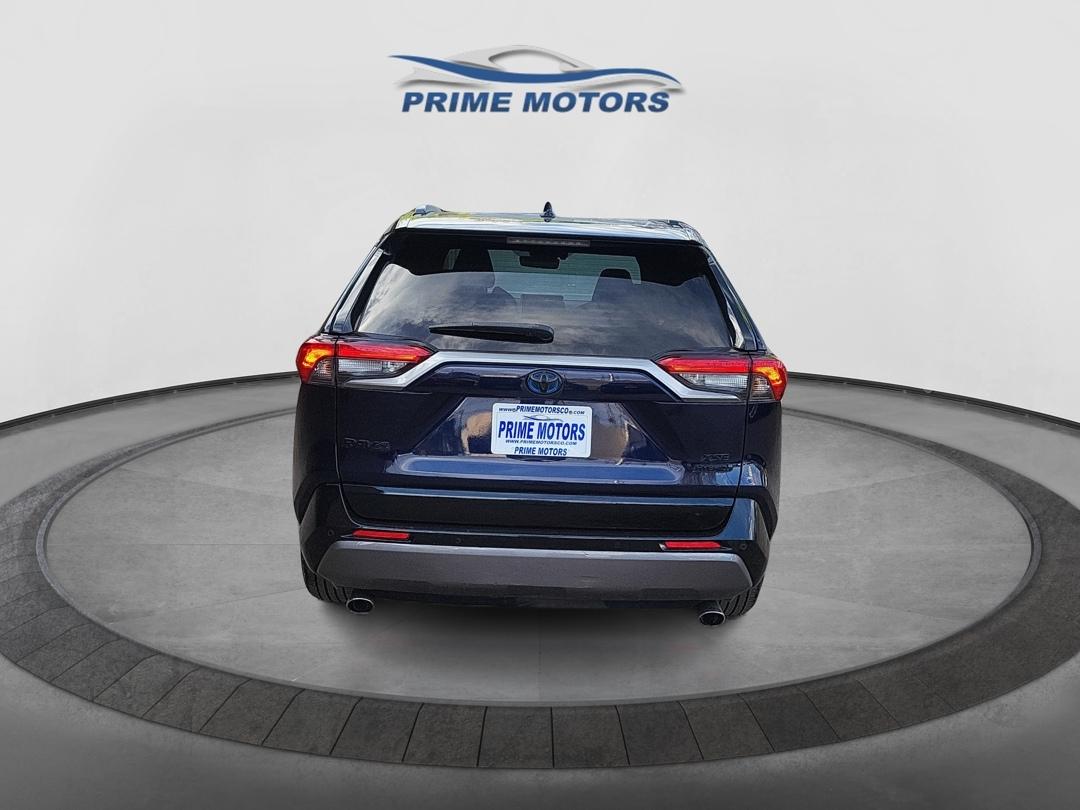 Toyota RAV4 Hybrid XSE AWD 2021