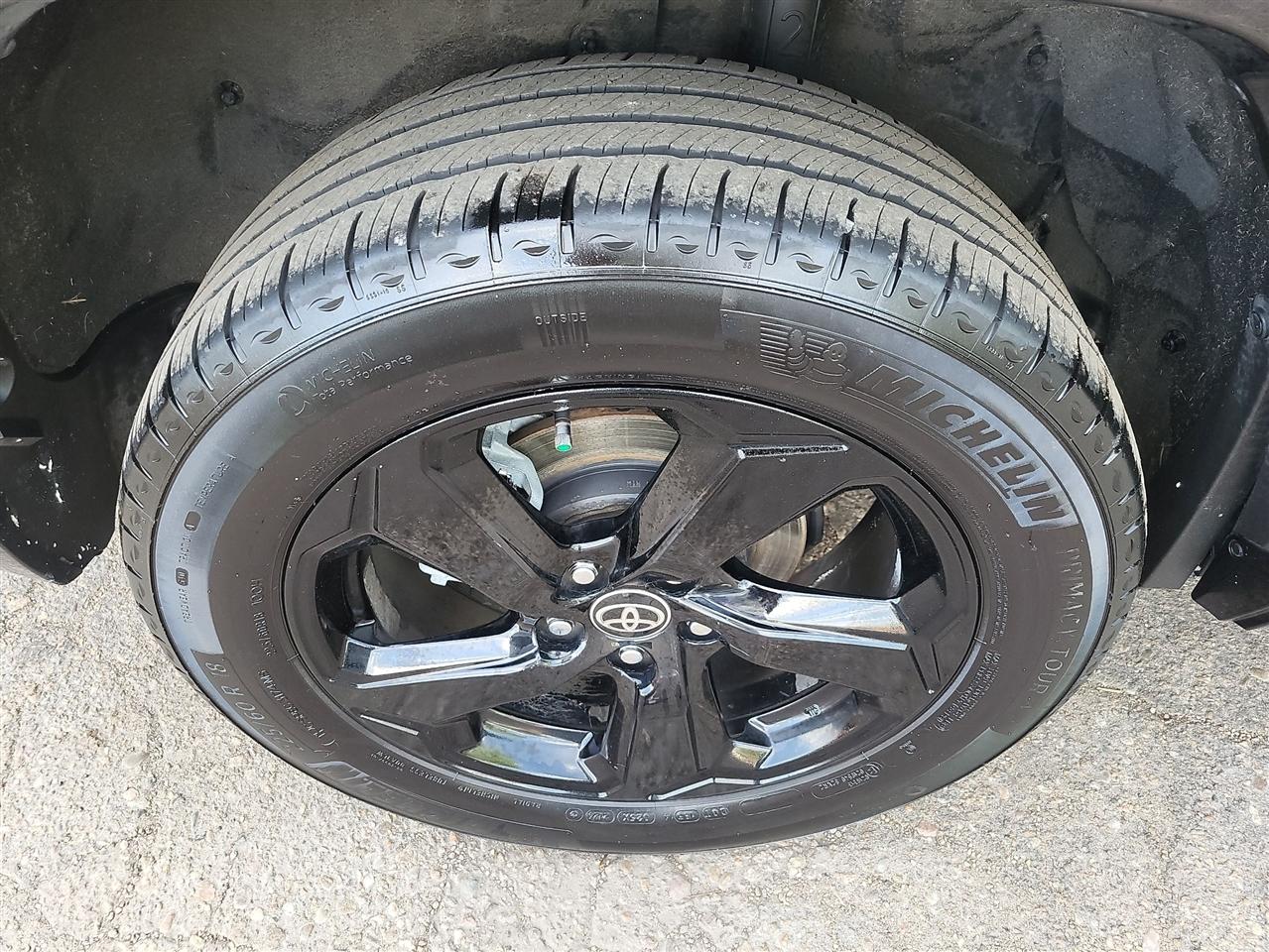 Toyota RAV4 Hybrid XSE AWD 2021