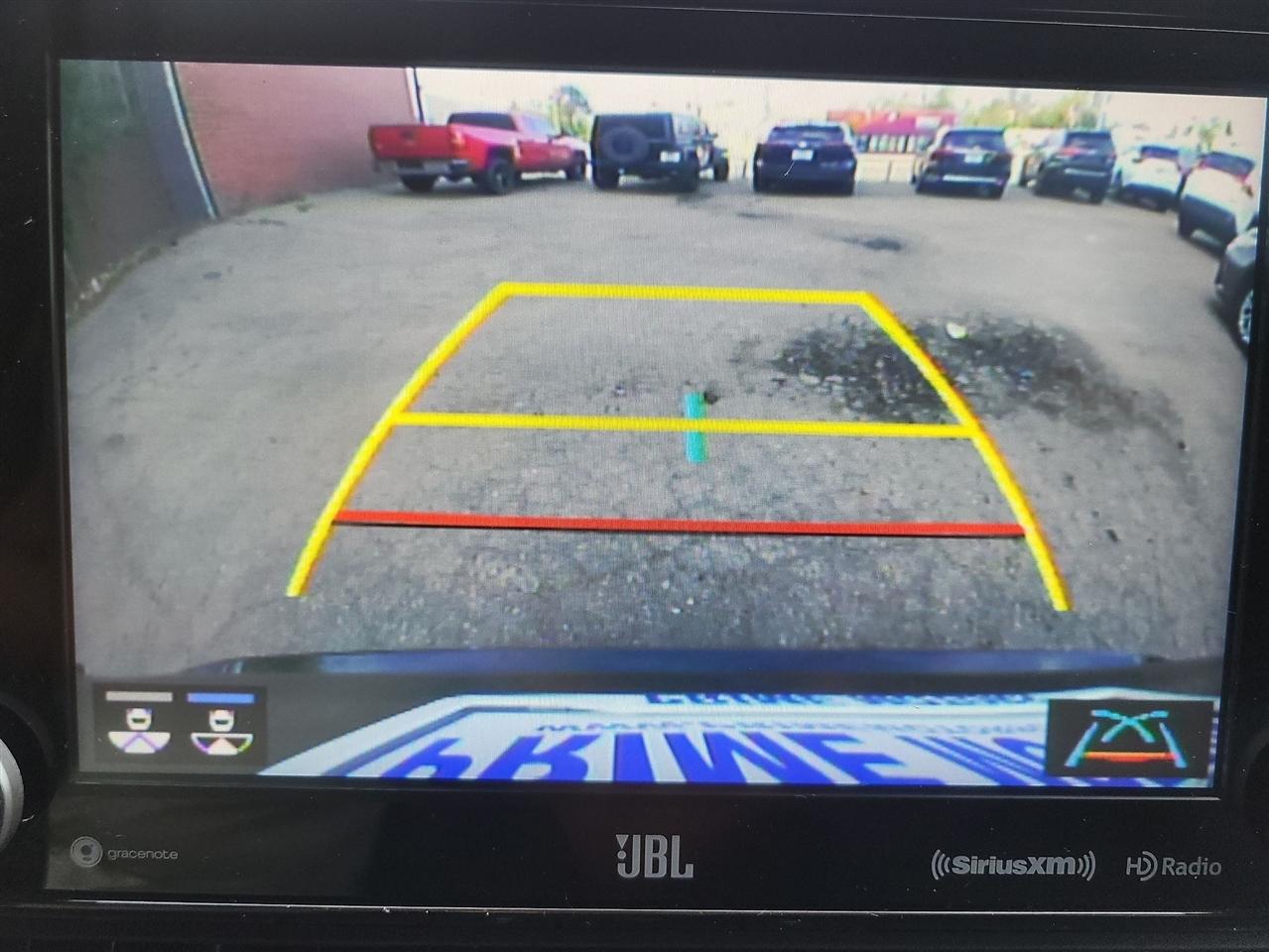 Toyota RAV4 Hybrid XSE AWD 2021