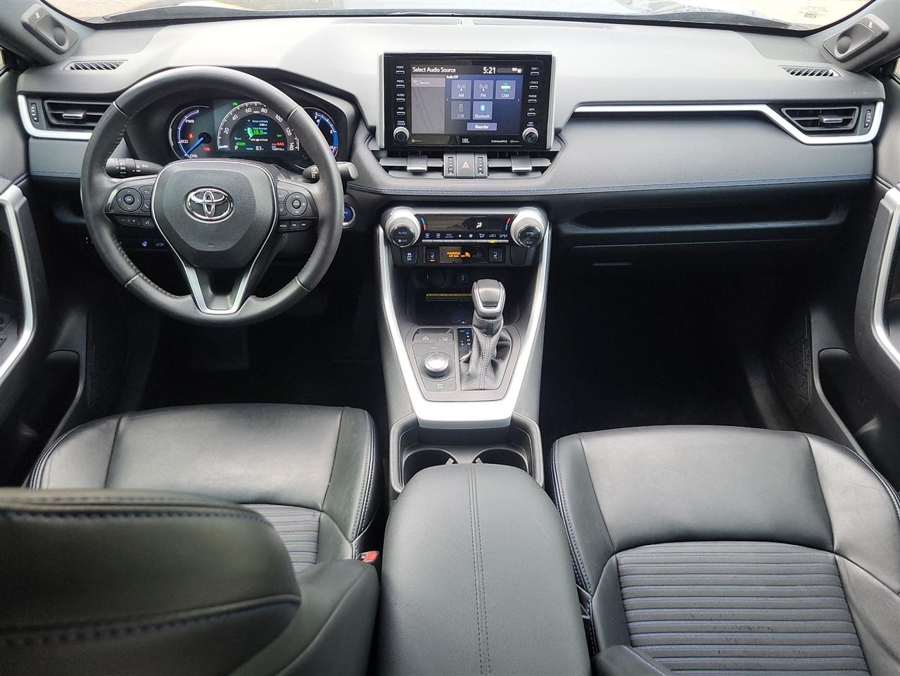 Toyota RAV4 Hybrid XSE AWD 2021