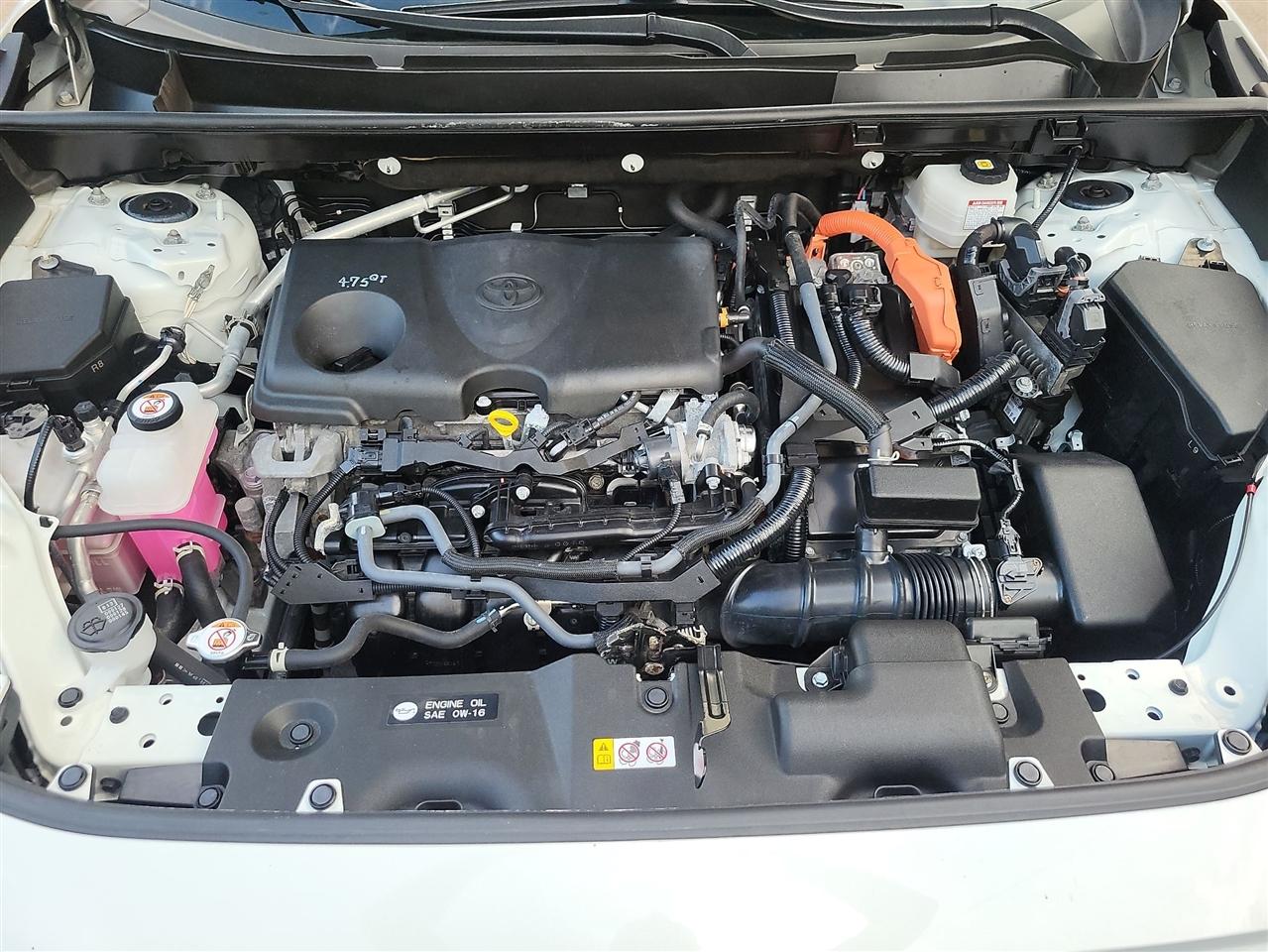 Toyota RAV4 Hybrid LE 2022